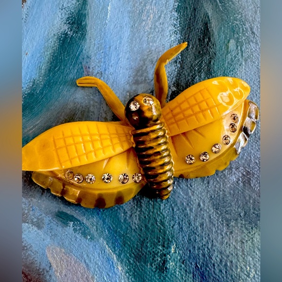 Antique Jewelry - True vintage BAKELITE & Rhinestone Mothra Brooch, large, estate jewelry